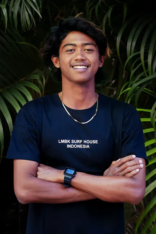 Bul, LMBK Surf Instructor