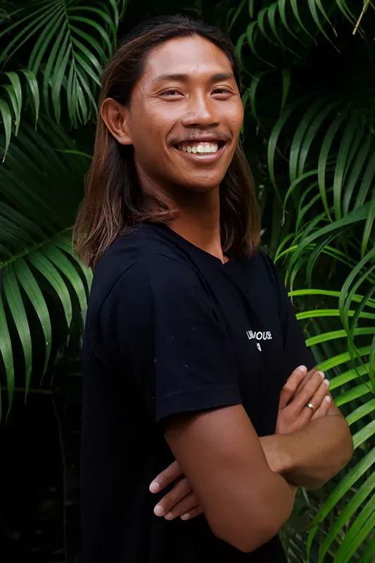 Riko, LMBK Surf Instructor